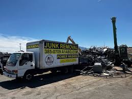 Best Construction Debris Removal  in Groveland, ID
